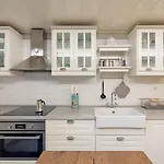 Modern & Stylish Loft - 2 Min From Central Station
